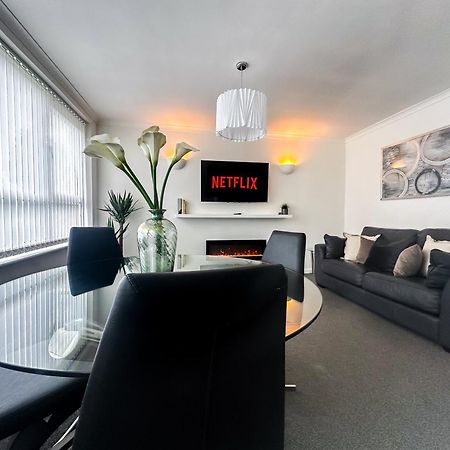 Contemporary And Cosy Birmingham Apartment- Free Parking & Wi-Fi Kültér fotó
