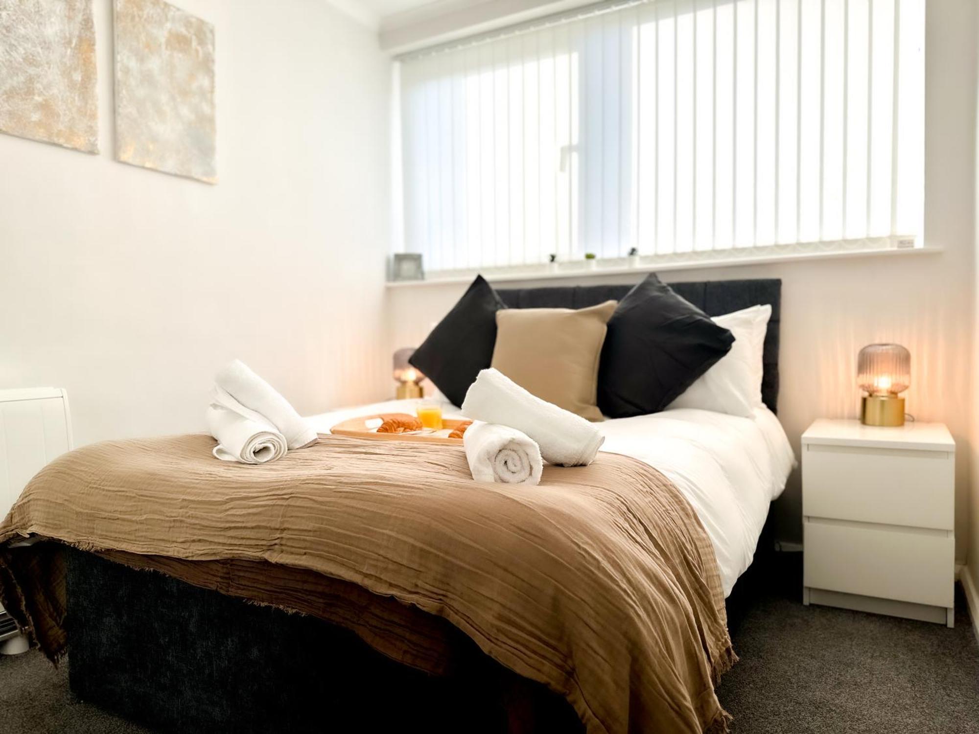 Contemporary And Cosy Birmingham Apartment- Free Parking & Wi-Fi Kültér fotó